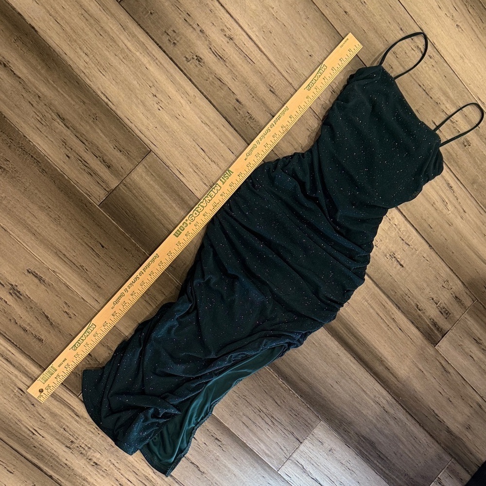 NWOT, Windsor Elegant Green Evening Dress - Picture 5 of 12